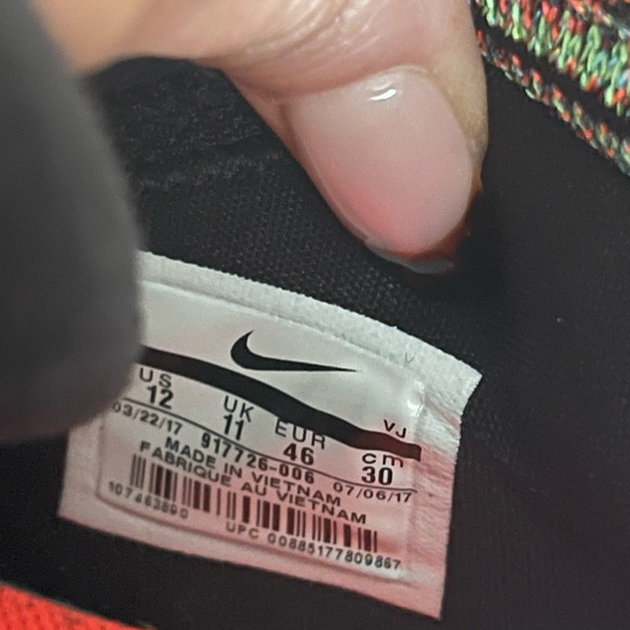 Men’s Nike React Hyperdunk 2017 Flyknit Multicolor - Picture 9 of 10